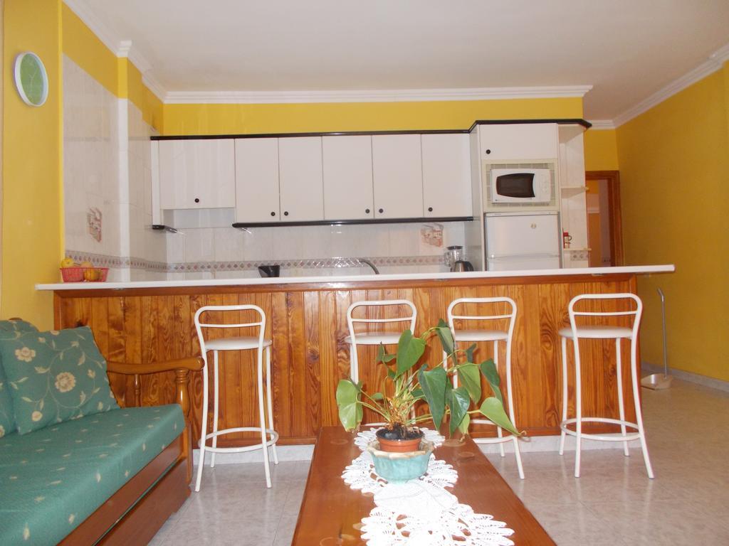 Apartamentos La Banda Playa de Santiago  Buitenkant foto